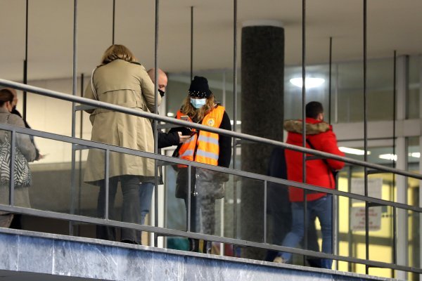 Kontrola covid potvrda zaposlenika u Gradskom poglavarstvu