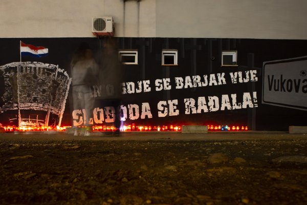 Mostar - počast žrtvama Vukovara i Škabrnje