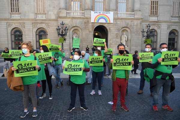 Prosvjed akitivista PAH-a (Platforme za osobe pogođene hipotekama) 11. studenoga u Barceloni 