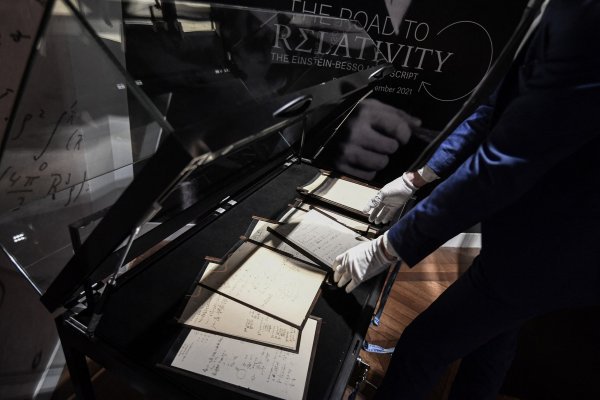 Einsteinov rukopis o općoj teoriji relativnosti
