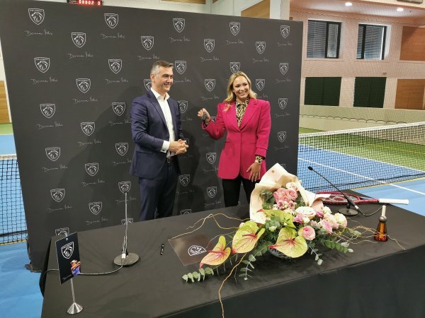 Peugeot odabrao Donnu Vekić