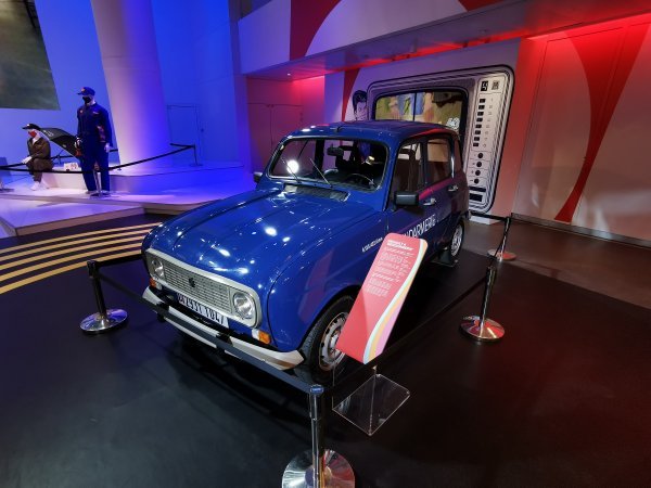 Bili smo na proslavi 60. rođendana Renaulta 4: Renault 4 Gendarmerie