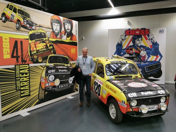 Renault 4 iz 1980. na 3. izdanju reli utrke Paris-Dakar i Zvonimir Martinčević, četverostruki vozač relija Paris-Dakar