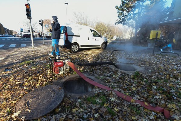 Puknuće vrelovoda na Jarunu