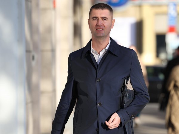Davor Filipović navodno zasad planira ostati na Ekonomskom fakultetu
