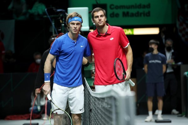 Davis Cup finale 2021:  Borna Gojo - Andrej Rubljov