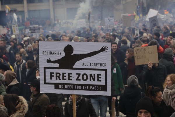 Prosvjed protiv korona mjera u Bruxellesu