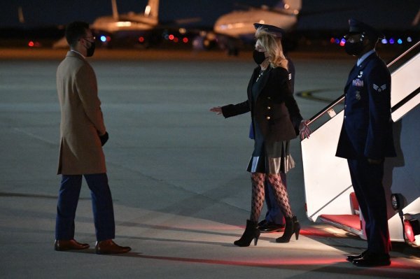 Jill Biden u modnoj kombinaciji zbog koje je dobila salvu kritika