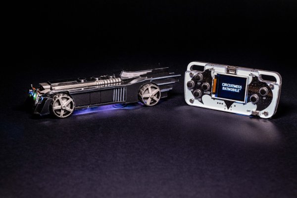 Circuitmess Batmobile