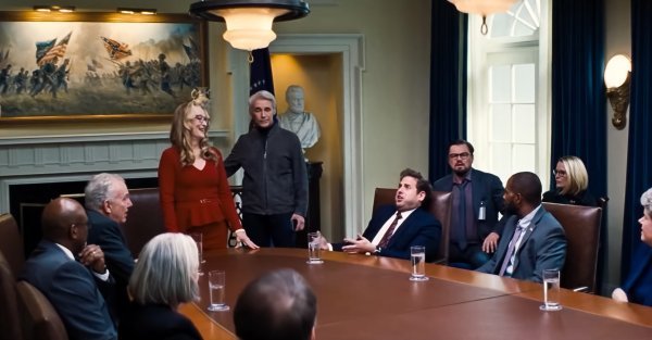 Film 'Ne gledaj gore'