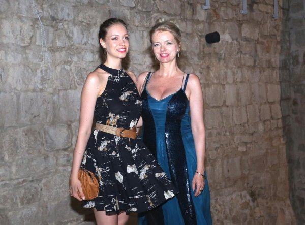 Hana i Vjekoslava Huljić