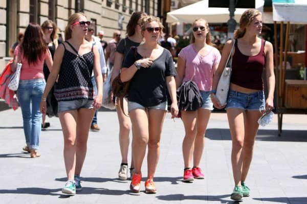 Zagrepčanke uživale u sunčanom danu (1)