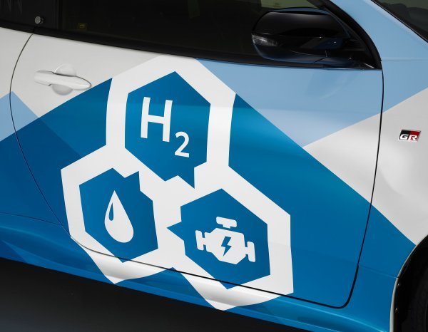 Toyotin eksperimentalni GR Yaris pogonjen vodikom