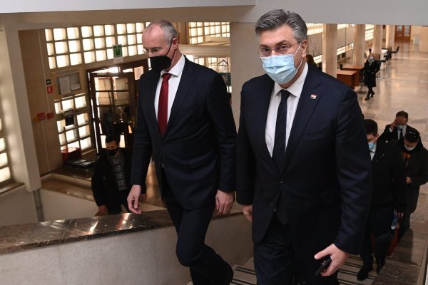 Andrej Plenković susreo se sa splitskim gradonačelnikom Ivicom Puljkom