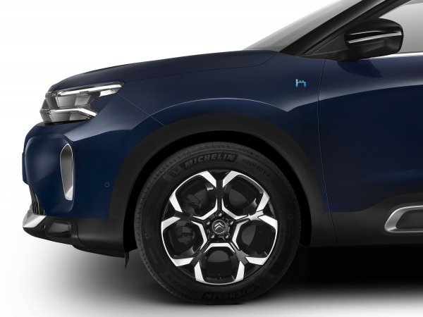 Citroën predstavio redizajnirani C5 Aircross