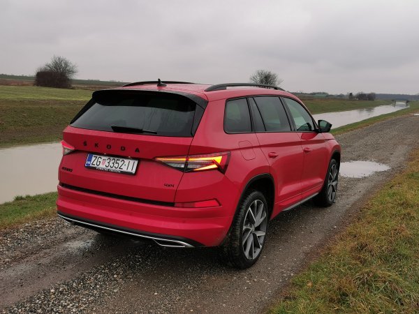 Škoda Kodiaq SportLine 2.0 TDI 4x4 DSG