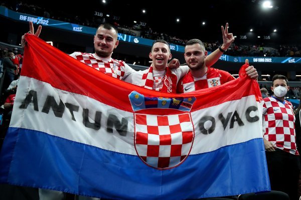 Hrvatski navijači na utakmici rukometnog EP: Hrvatska-Danska