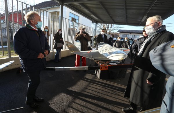 Ministar unutarnjih poslova Davor Božinović u službeni jednodnevni posjet primio slovenskog kolegu Aleša Hojsa