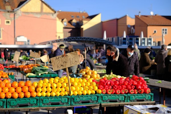 Zagrebačka tržnica Dolac