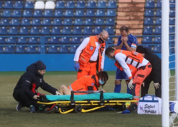 Leonard Vuk je slomio nogu