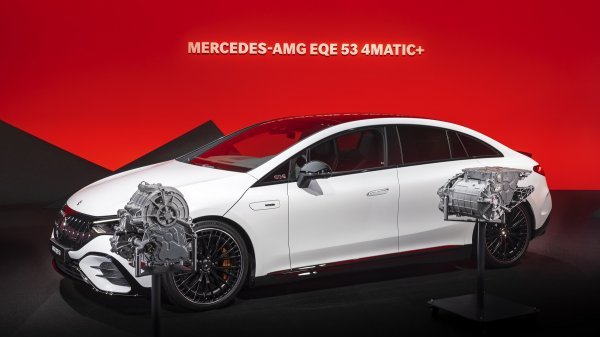 Mercedes-AMG EQE 53 4MATIC+