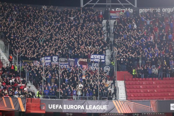 Sevilla - Dinamo, navijači, 17.02.2022.