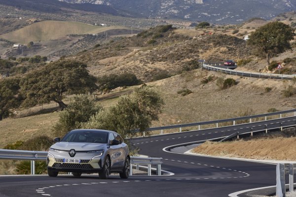 Renault Mégane E-TECH Electric - Iconic verzija (boja Grey Rafale siva)