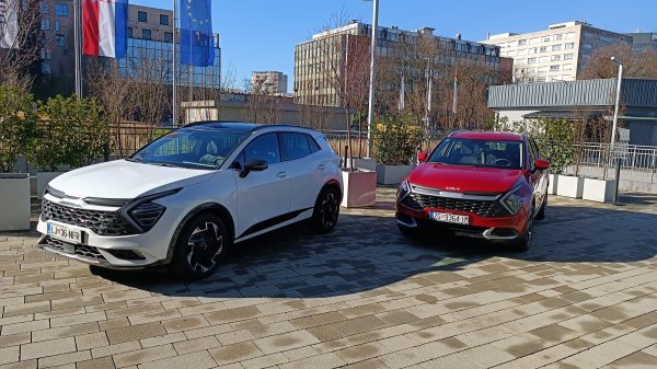 Kia Sportage 1.6 T-GDi 150 KS sa 6-brzinskim ručnim mjenjačem razine opreme Fresh (crveni) i bijeli Kia Sportage 1.6 T-GDi GT-Line sa 7.brzinskim DCT mjenjačem