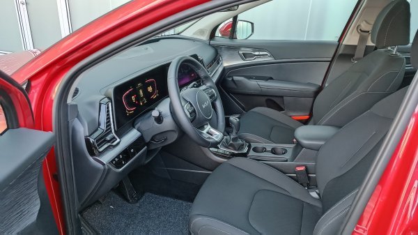 Kia Sportage 1.6 T-GDi 150 KS sa 6-brzinskim ručnim mjenjačem razine opreme Fresh i pogonom na prednja dva kotača