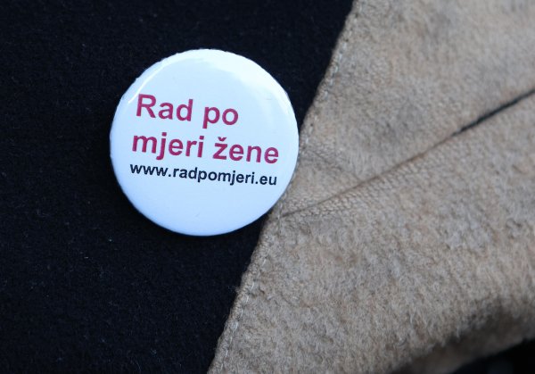 Ženska sekcija SSSH organizirala javnu akciju Zakon o radu po mjeri žene