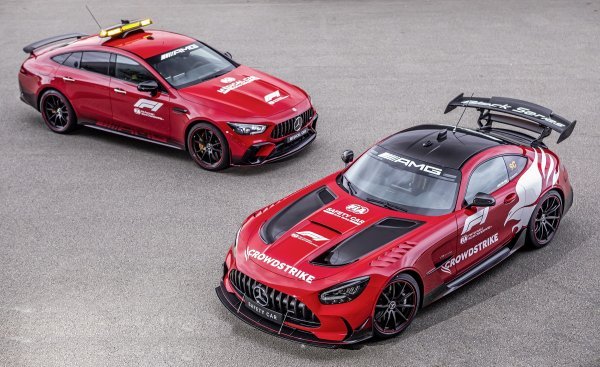 Mercedes-AMG GT Black Series i Mercedes-AMG GT 63 S 4MATIC+ (lijevo)