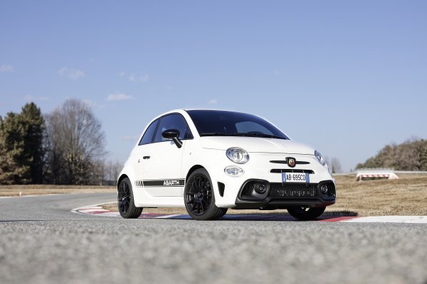 Abarth 695 Competizione