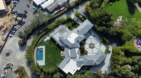 Kuća Jennifer Lopez i Bena Afflecka