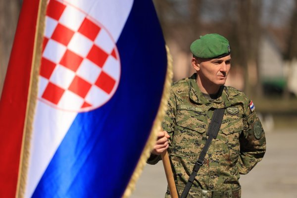 Milanović na obljetnici osnivanja gardijske brigade u Vinkovcima
