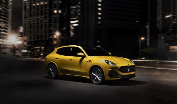 Maserati predstavio novi SUV Grecale