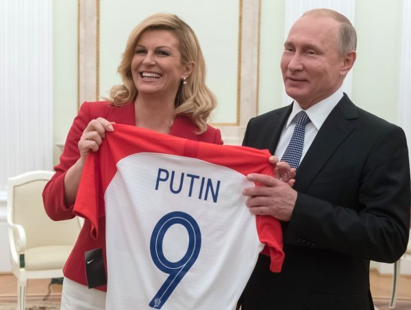 Kolinda Grabar Kitarović i Vladimir Putin