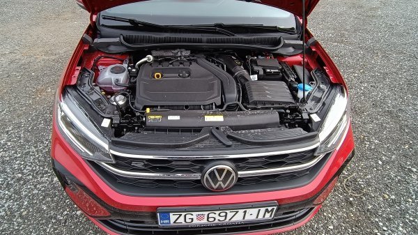 VW Taigo 1.5 TSI DSG R-Line