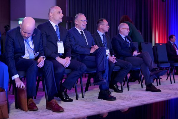 Američko-hrvatski forum