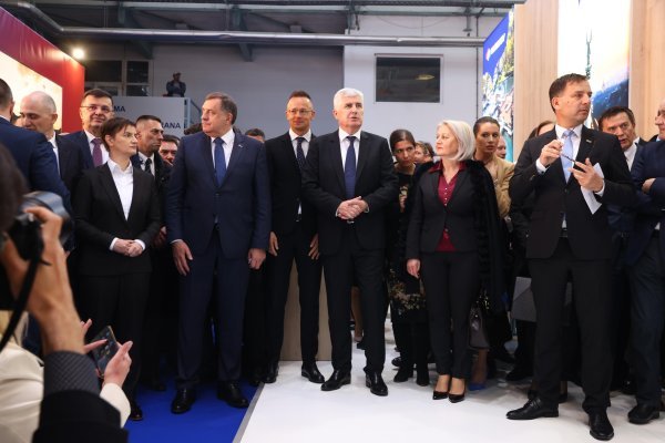 Sajam gospodarstva u Mostaru: Plenković, Brnabić i Čović