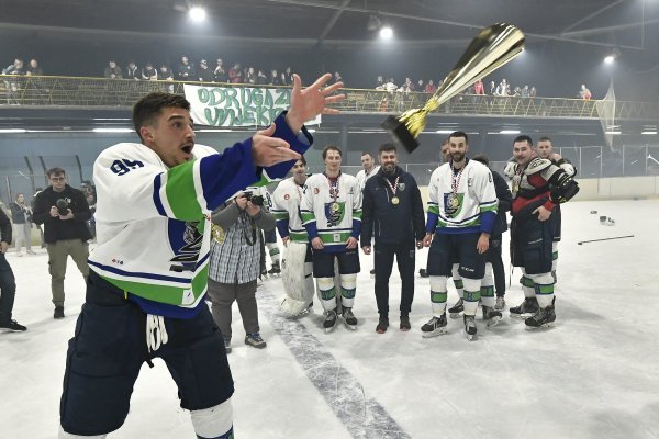 Hokej na ledu; KHL Sisak osvojio naslov prvaka Hrvatske