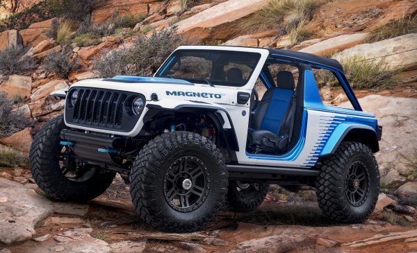 Jeep Wrangler Magneto 2.0 Concept