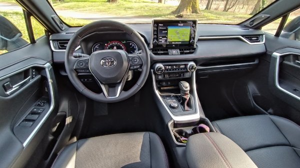 Toyota RAV4 Plug-in 2.5 HSD AWD 5 D e-CVT Style