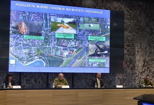 Konferencija za novinare o padu drona u Zagrebu