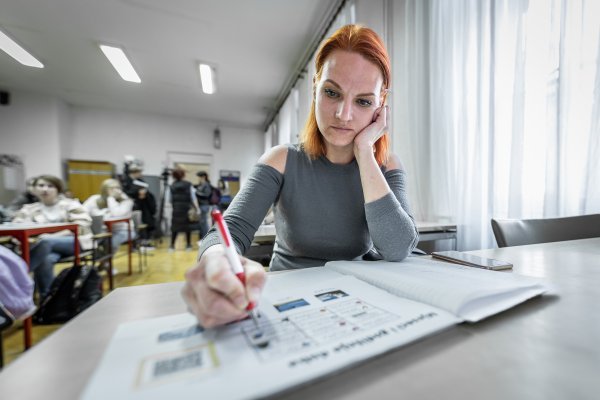 Tečaj hrvatskog jezika za raseljene osobe iz Ukrajine u Osijeku