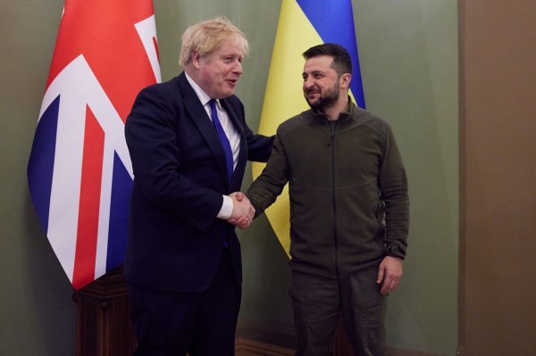 Boris Johnson i Volodimir Zelenski