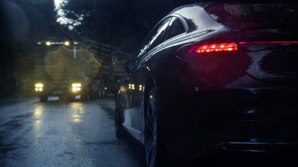 Mercedes-Benz predstavlja 'Awake'