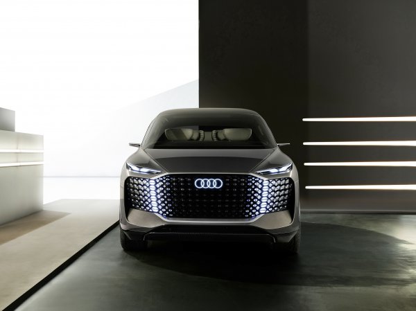 Audi predstavio urbansphere koncept
