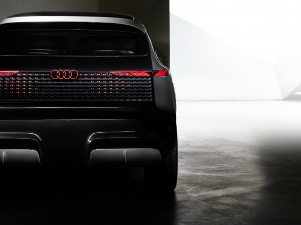 Audi predstavio urbansphere koncept