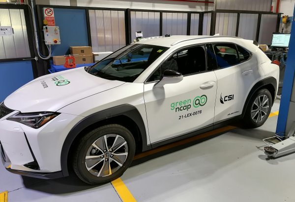 Lexus UX 300e (2021.) na Green NCAP testiranju