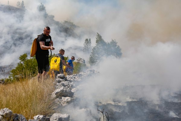 Požar na planini Čabulji kod Mostara